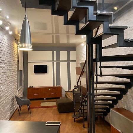 Apt In The Center Of The Town Near The Opera House Appartement Lviv Buitenkant foto