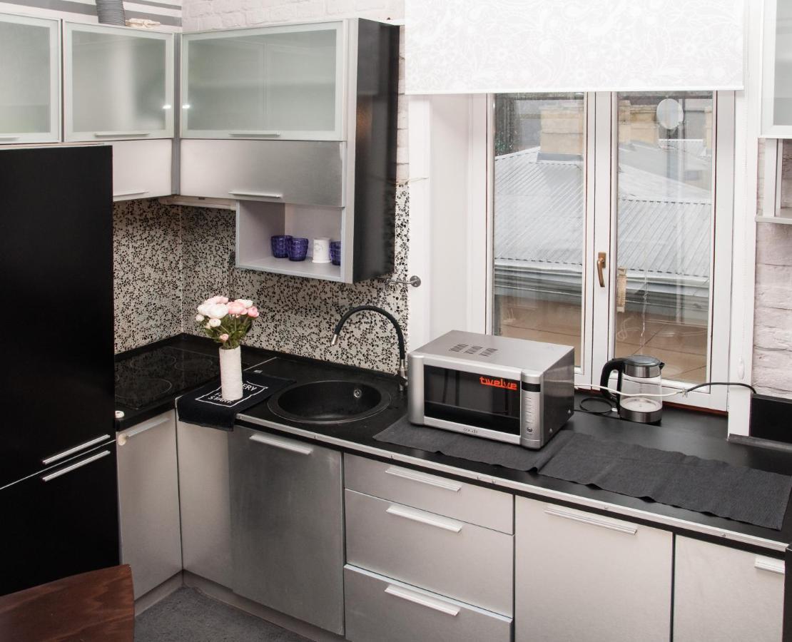 Apt In The Center Of The Town Near The Opera House Appartement Lviv Buitenkant foto