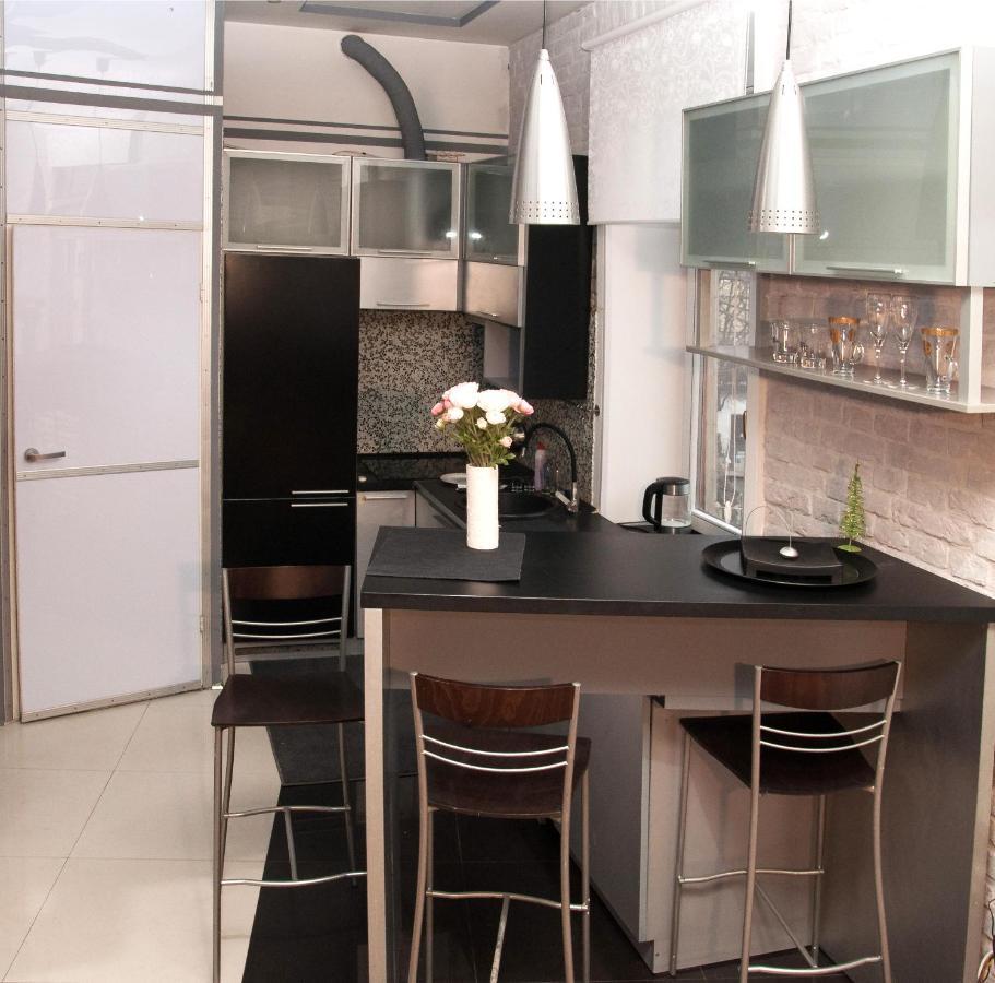Apt In The Center Of The Town Near The Opera House Appartement Lviv Buitenkant foto